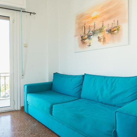 Super Paradise Apartments Atenas Exterior foto